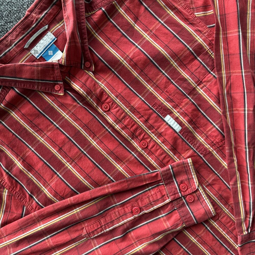 COLUMBIA Men’s Button Down Shirt Size L Red Plaid Long Sleeve Cotton Blend